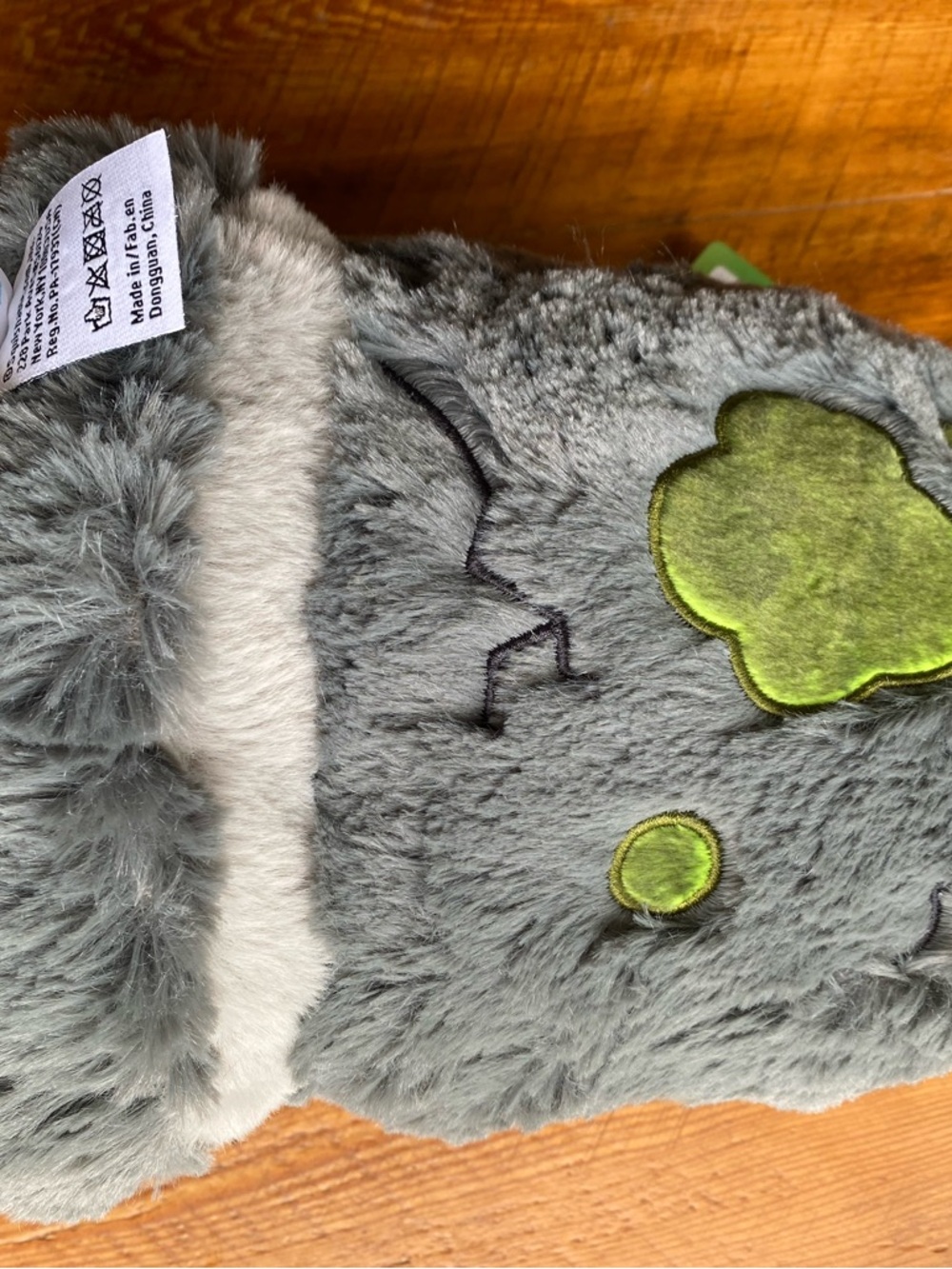 NWT🪦 Squishable Mini Tombstone - Picture 3 of 4